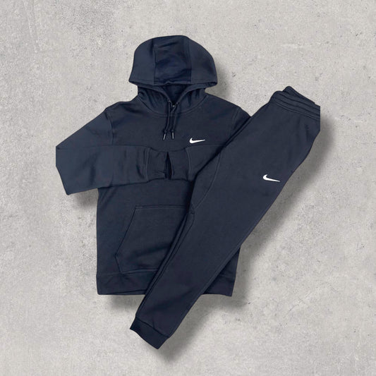 NIKE CLUB TRACKSUIT (BLACK)